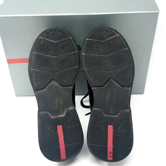 Prada Vitelli Plume Low Top Sneakers - Picture 7 of 10